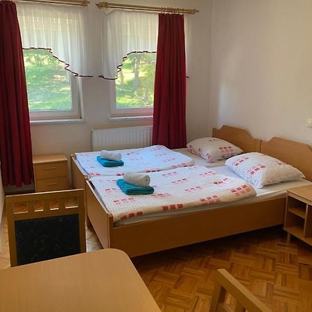 Villa Kmetija Knavs à Nova Vas  Extérieur photo